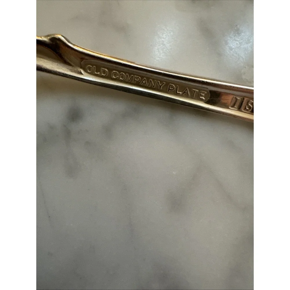 VTG 1958‎ Old Company International Silver Radiance Silverplate Flatware 32 PCs - Picture 8 of 10